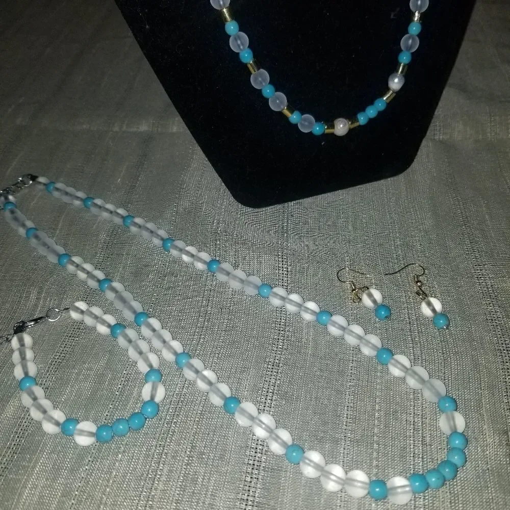 His&hers Unisex beaded set